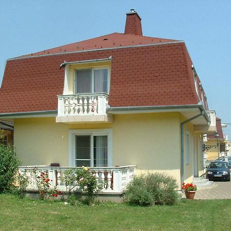 Apartmanhaz Cedrus 8 Залакарос Екстериор снимка